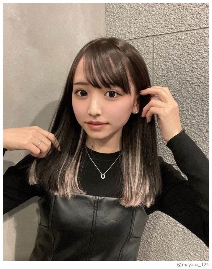 17歳現役JKママ・重川茉弥、暗髪×シルバーインナーにイメチェンで印象ガラリ「超可愛い」「似合う」の声