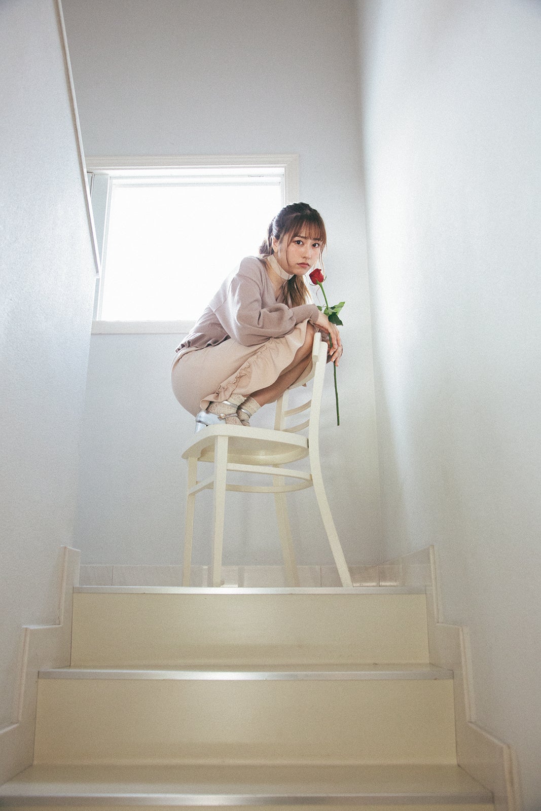 モデルプレス - ももクロ佐々木彩夏「LARME」モデルデビューで抜群の存在感 110の質問で“あーりんの全て”明かす