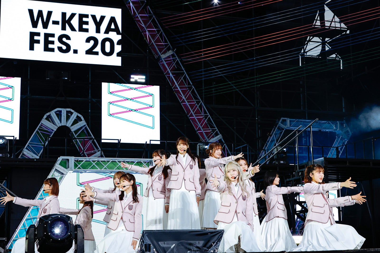 櫻坂46／「W-KEYAKI FES. 2022」より（提供写真）