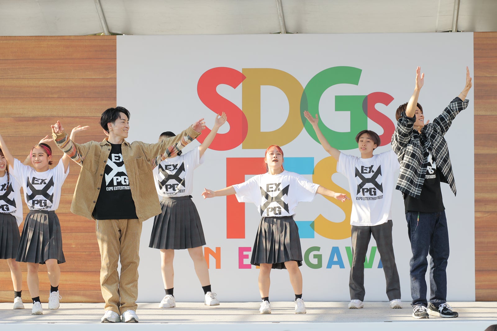 EXILE TETSUYA＆澤本夏輝のステージ（C）SDGs FES in EDOGAWA