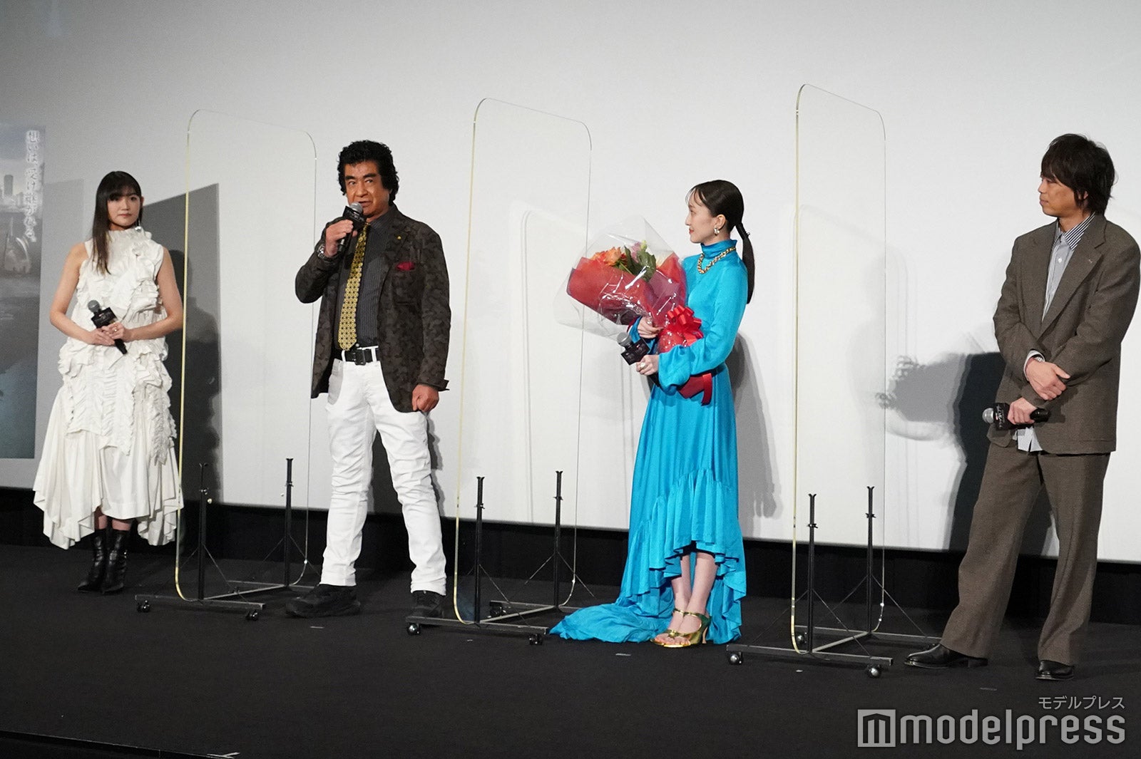 （左から）早見沙織、藤岡弘、、百田夏菜子、浪川大輔（C）モデルプレス